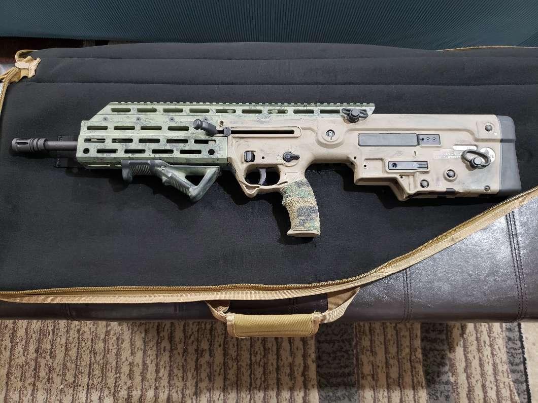 Photo of *Brand New* Upgraded IWI Tavor X95 FDE 5.56 Nato / .223 Rem. w/ Manticore Handguard & Pistol Grip (Custom Paint) *Never Fired*